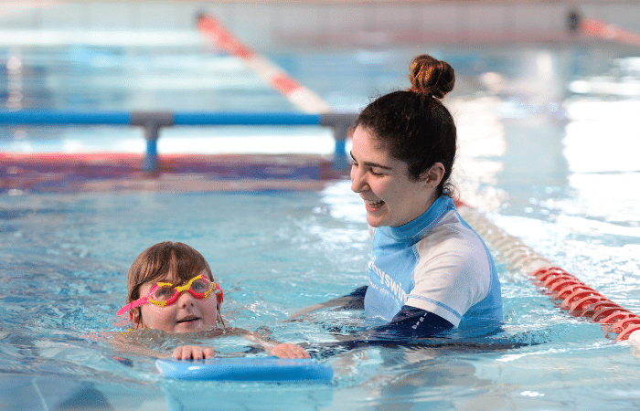 Beginner swimming lessons Perth
